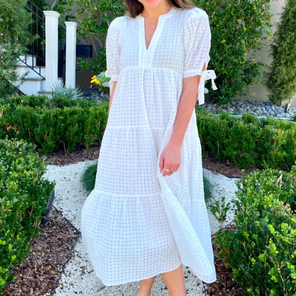 Elegant White Midi Dress
